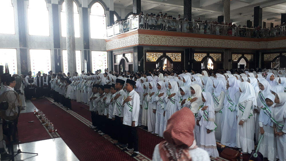 Hafal Juz ke 30 Alquran, 2.398 Siswa MI se-Kabupaten Jombang Diwisuda