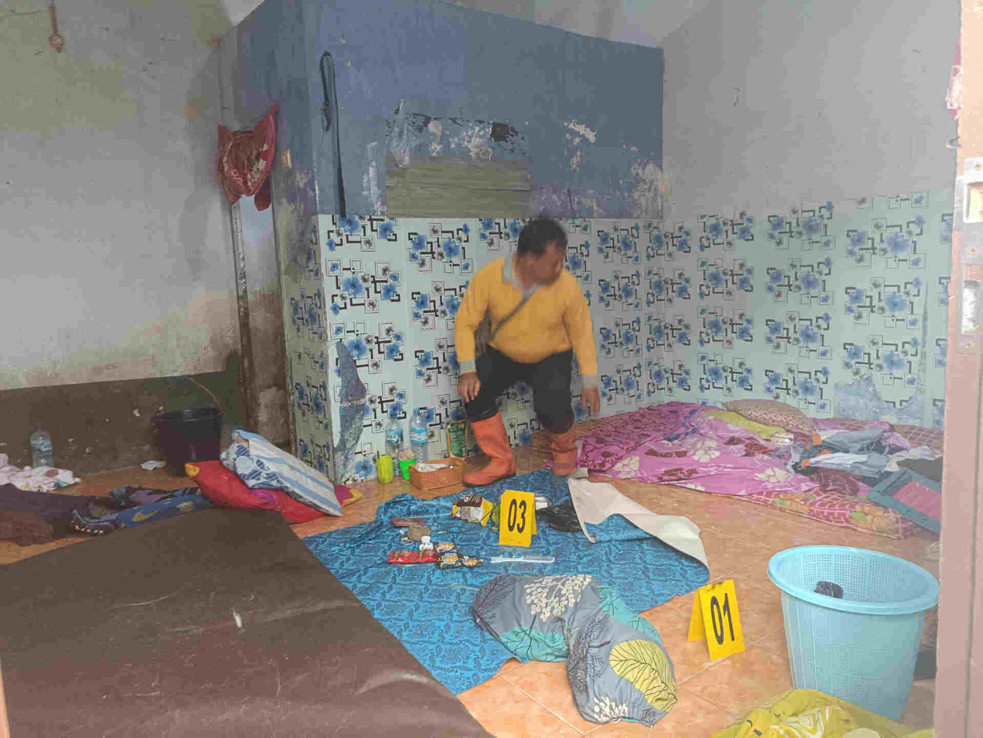 Perempuan 16 Tahun Asal Kediri Tak Bernyawa di Kamar Kos