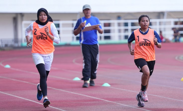Duo Srikandi Jatim Berjuang Lolos pada Kursus dan Seleksi Wasit Lisensi C1, Melahap Lari 4.000 Meter dan Lebih 200 Meter
