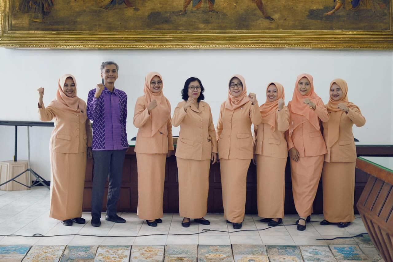 Diskonimfo Kota Kediri Ajak DWP Bijak Gunakan Teknologi Informasi