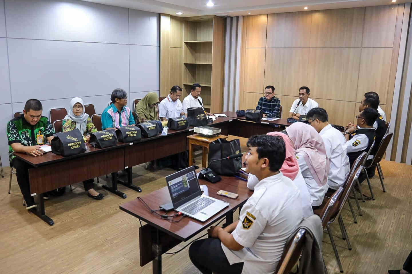 Studi Tiru ke Pemkot Kediri, Pemkot Banjarbaru Pelajari Cara Percepat Penyerahan PSU