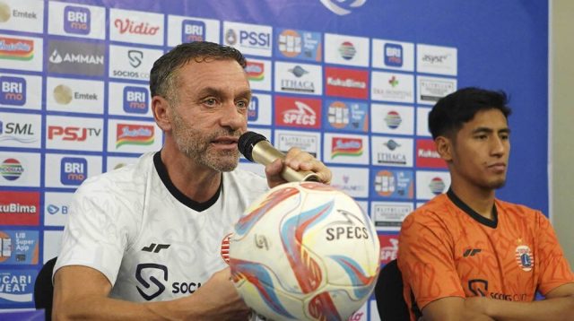 Persija Jakarta Bermain 10 Orang dan Tanpa Bek Andalan, Berhasil Bungkam Persik Kediri 2-0, Ini Resep Thomas Doll