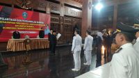 Istri Sekda Jabat Kepala Bakesbangpol, Ini Penjelasan Bupati Sugiri Sancoko Istri Sekda Jabat Kepala Bakesbangpol, Ini Penjelasan Bupati Sugiri Sancoko
