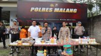 1713795454-polres-malang-ungkap-pabrik-narkoba-rumahan-diracik-oleh-tersangka-secara-otodidak