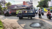 Mobil Pelajar Blitar Dihantam Pikap, Lima Siswa Luka-luka Mobil Pelajar Blitar Dihantam Pikap, Lima Siswa Luka-luka
