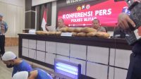 Ungkap Peredaran Ganja, Polres Blitar Amankan 13,7 Kg Ganja dan 2 Tersangka, Kapolres: Jaringan Masih Dilacak