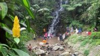 Libur Panjang, Air Terjun Ironggolo Kabupaten Kediri Diserbu Pengunjung, Ini Kata Wisatawan Asal Surabaya