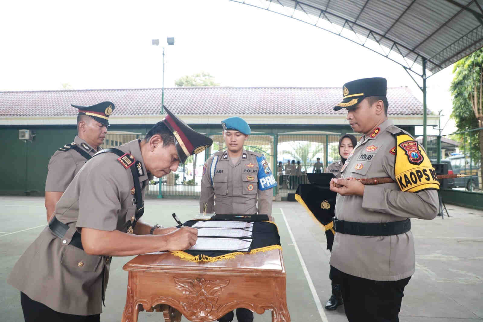 Sertijab di Polres Kediri, Lima Kapolsek Dirotasi