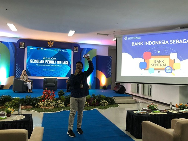 Jadi Pilot Project Pengendalian Inflasi, Pj Wali Kota Kediri Zanariah Apresiasi Sekolah Peduli Inflasi