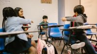5 Dampak Saling Sindir Antar Teman Terhadap Circle Pertemanan, Bisa Memecah Belah Hubungan!