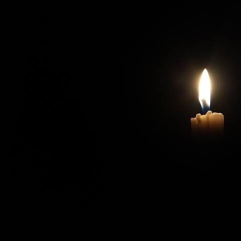 8 Tips Menghadapi Mati Lampu Dengan Aman dan Nyaman, Nomor 3 Jarang Dilakukan!