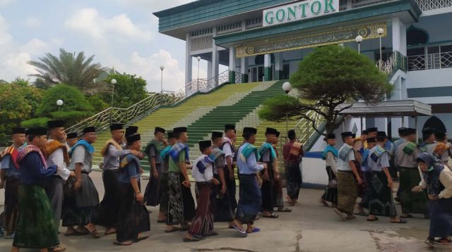 Pondok Modern Darussalam Gontor Ponorogo Gelar Sholat Idul Adha Minggu, Ikuti Waktu Pelaksanaan Ibadah Haji di Mekkah