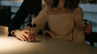 7 Manfaat Deep Talk Dengan Pacar Dalam Hubungan Asmara, Bisa Menyelesaikan Konflik Juga Loh!