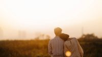 5 Pengaruh Deep Talk Dalam Hubungan Asmara Yang Wajib Diketahui