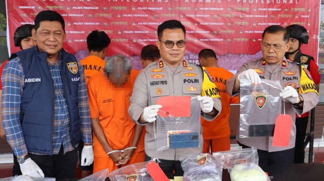 Teribat Judi Online, Oknum PNS Pemkab Trenggalek Dijebloskan Penjara