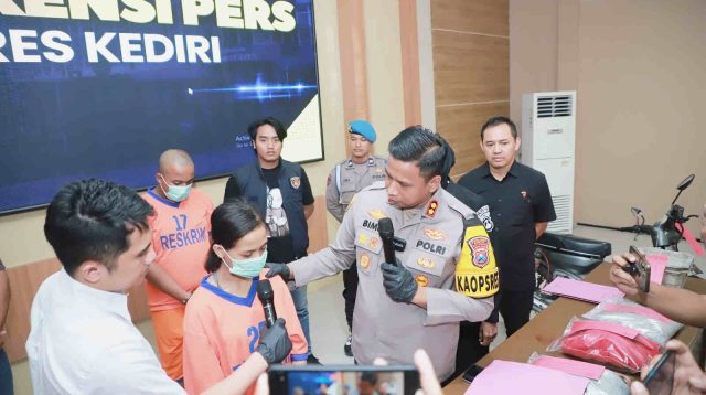 Dugaan Penganiayaan Menewaskan Balita, Kapolres Kediri: Ayah dan Ibu Ditetapkan Tersangka