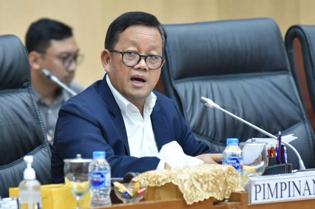 Subsidi BBM Dianggap Membebani APBN, Pemerintah Diminta Tangguhkan Proyek Mercusuar
