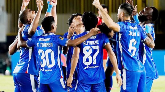 Manajemen Arema FC semakin mantap memilih Stadion Supriyadi Kota Blitar sebagai home base baru Singo Edan di kompetisi Liga 1.