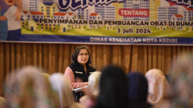 Pj Walikota Zanariah Harapkan Masyarakat Teredukasi Gunakan Obat Secara Tepat