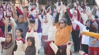 Peringati Hari Anak Nasional, Pj Wali Kota Kediri Senam dan Bermain Bersama pelajar SLB Putera Asih