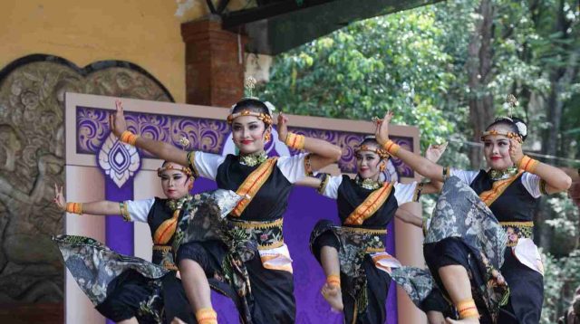 Pj Wali Kota Kediri Minta Pemenang Festival Tari Kreasi Tradisional Tak Cepat Puas