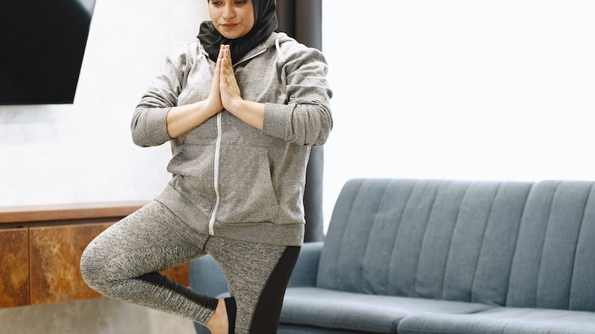 Mengatasi Perut Buncit dengan Yoga, Apakah Ini Efektif?!!