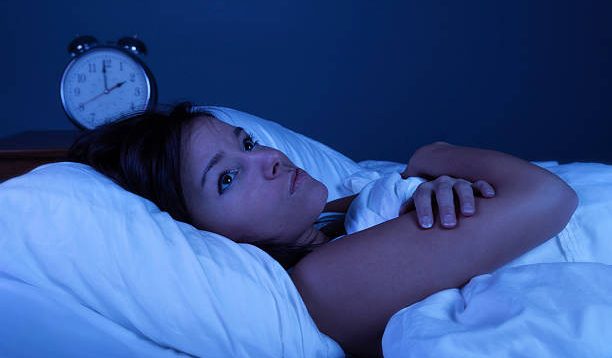 8 Alasan Junk Food dapat Mempengaruhi Pola Tidur Anda, Cek Penjelasannya Disini