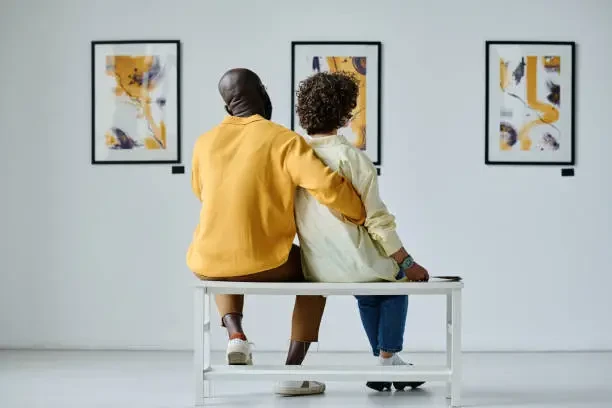 Kencan ke Pameran Karya Seni? Kenapa Enggak! Bisa Menggali Inspirasi dan Romansa dalam Dunia Kreatif Lho…
