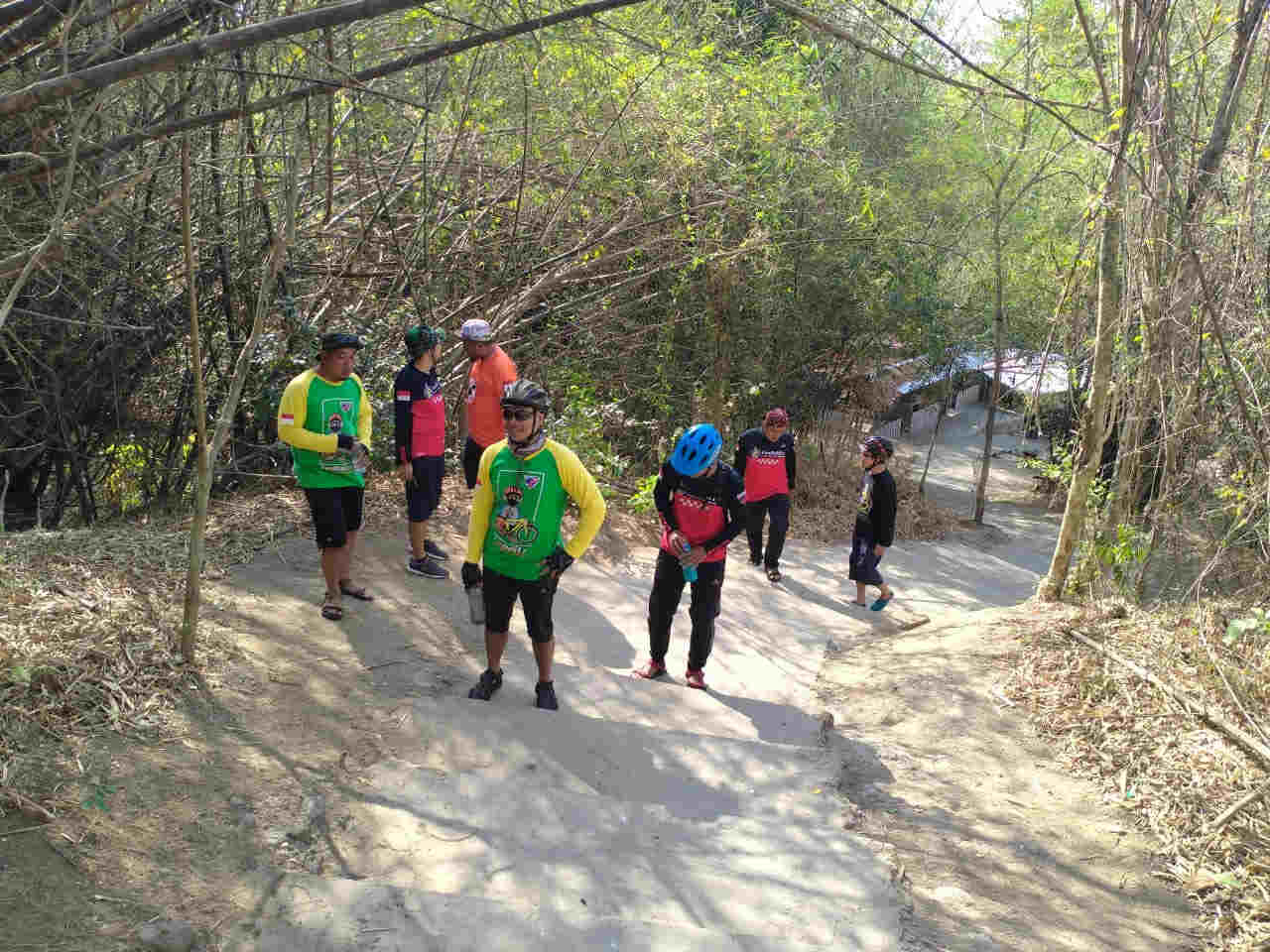 Puncak Candi Pertapaan Gunung Pegat Blitar, Tempat Bertapanya Dewi Kilisuci