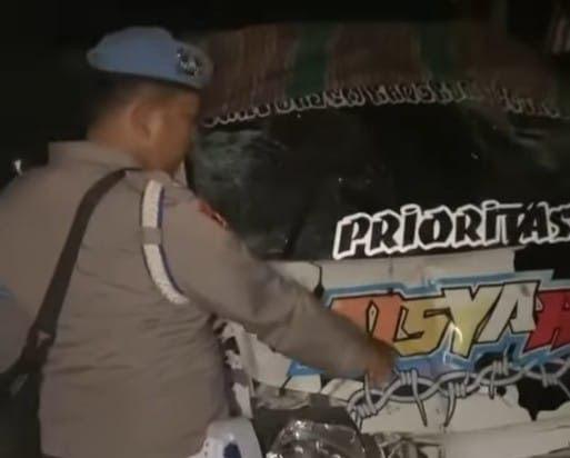 Pikap Tabrak Barisan Karnaval di Malang, Satu Meninggal, 6 Luka-luka