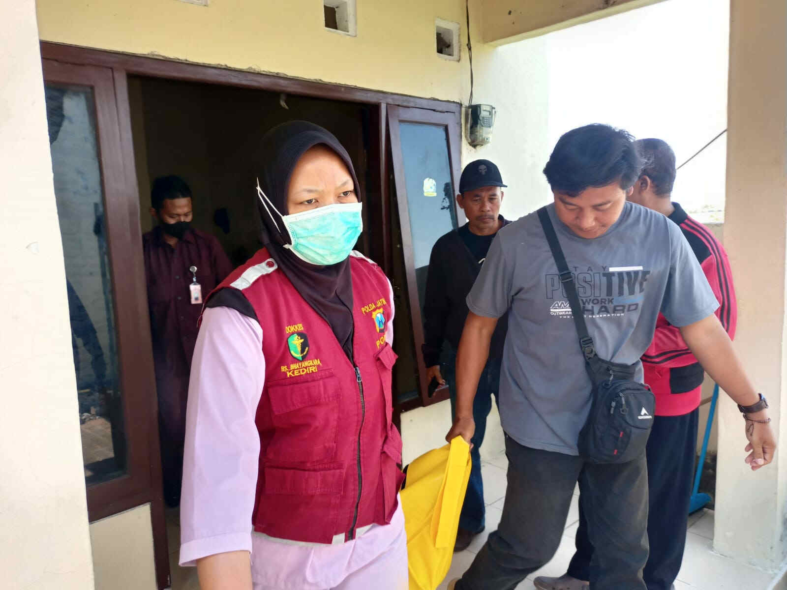 Mulut dan Hidung Keluarkan Busa, Warga Depok Meninggal di rumah Kos Kediri