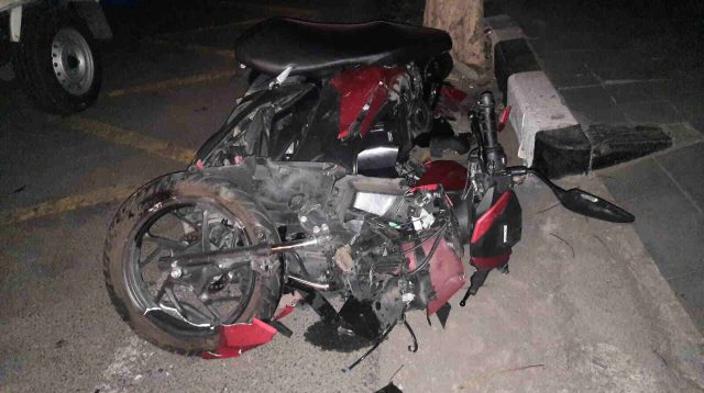 Pemotor Bertabrakan, Pemuda Asal Burengan Kediri Tewas