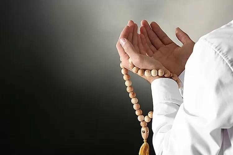 Bacaan Dzikir Setelah Shalat Tahajud, Mendekatkan Diri kepada Allah di Waktu Sunyi