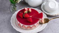 Hanya 9 Langkah! Ini Resep Puding Strawberry yang Nikmat dan Wajib Kalian Recook di Rumah