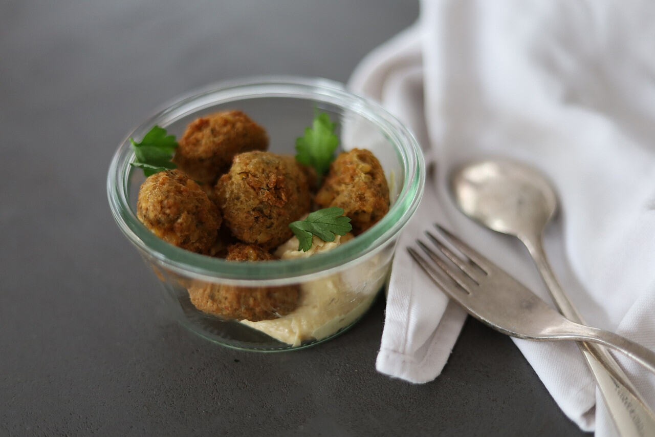 Bosan dengan Bekal yang Itu-itu Saja? Resep Falafel Wrap ala Timur Tengah yang Menggoda Selera