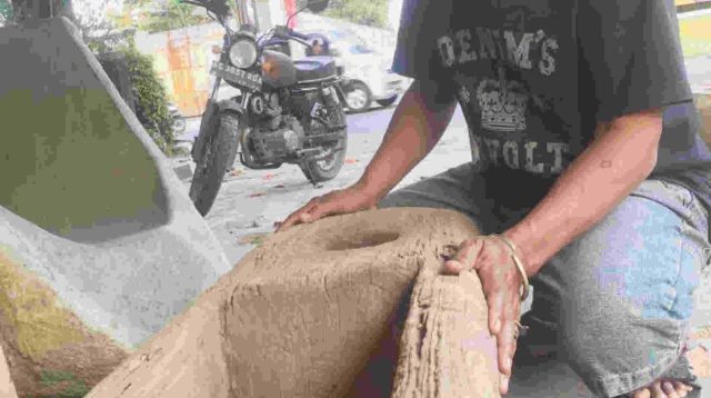 Sugeng, Pengoleksi Lesung, Gambaran Gotong Royong Warga Pedesaan Yang Sudah Sirna