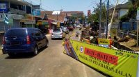 Proyek Pelebaran Jalan Brosem Kota Batu Masuk Tahap Pemasangan Box Culvert