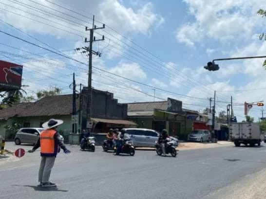 Pemkot Blitar Membongkar Tugu Batas Jalan Perbatasan, Ini Penyebabnya