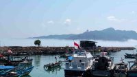Kabut Tebal Selimuti Pesisir Selatan, Jarak Pandang Minim, Nelayan Tak Berani Melaut