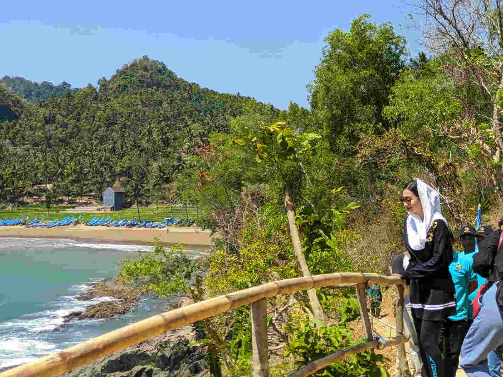 Pesona Cantik Pantai Kuyon Trenggalek, Novita : Bisa Jadi Pilihan Prioritas Wisatawan