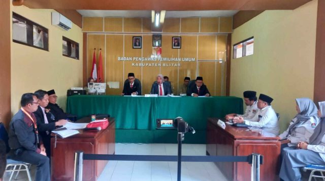 Dinyatakan Langgar Administrasi, KPU Kabupaten Blitar Diperintahkan Vermin Bacaleg