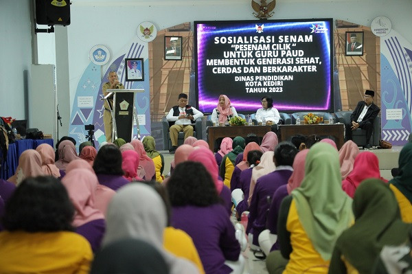 Sosialisasikan ‘Pesenam Cilik’ pada Guru PAUD Kota Kediri, Lahirkan Generasi Sehat, Cerdas, dan Berkarakter