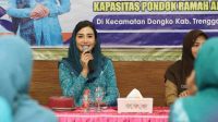 Sosialisasikan Cepak ke Ponpes, Ketua TP-PKK Trenggalek Ajak Santri Jadi Pejuang Masa Kini Sosialisasikan Cepak ke Ponpes, Ketua TP-PKK Trenggalek Ajak Santri Jadi Pejuang Masa Kini