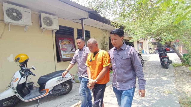 Title: Transaksi Pil Dobel L di Lamongan, Diringkus di Pasar Burung