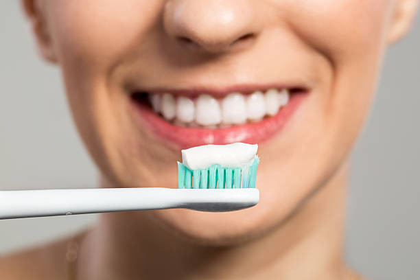 11 Gaya Hidup Sehat untuk Mencegah Karang Gigi dan Penyakit Gusi, Jaga Kesehatan Mulut Tetap Optimal