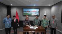 Title: NPHD Ditandatangani, KPU Kota Batu Terima Rp 31 Miliar Lebih