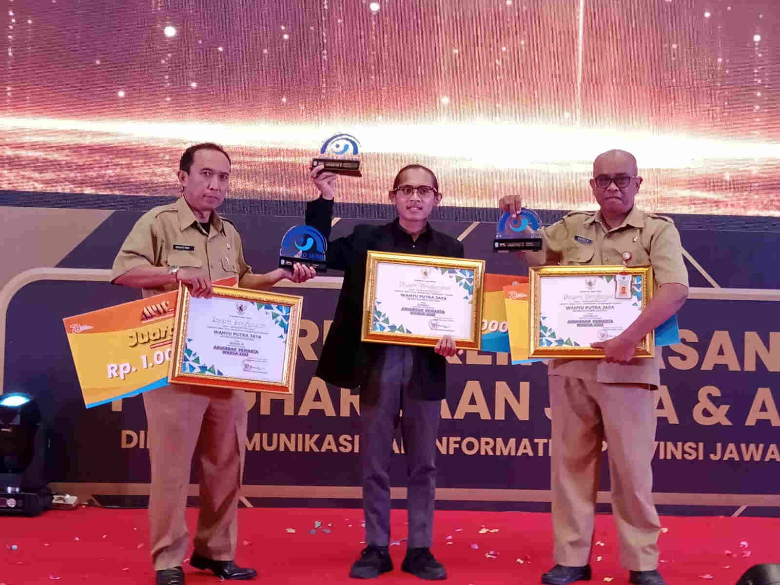 Ajang APW 2023 Dinas Kominfo Provinsi Jatim, Kota Batu Raih Lima Penghargaan