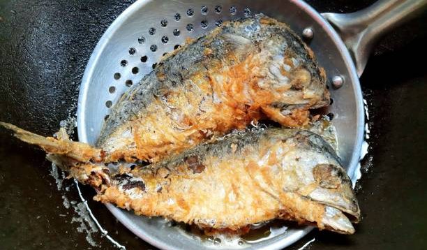 10 Kiat Sehat untuk Menggoreng Makanan di Rumah, Jangan Skip Nomor 5!