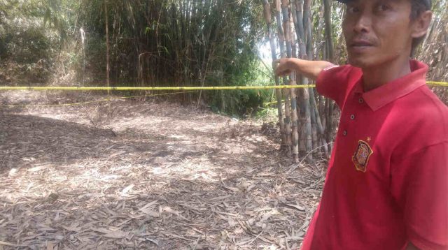 Ketua RT: Suami Cemburuan dan Pendiam