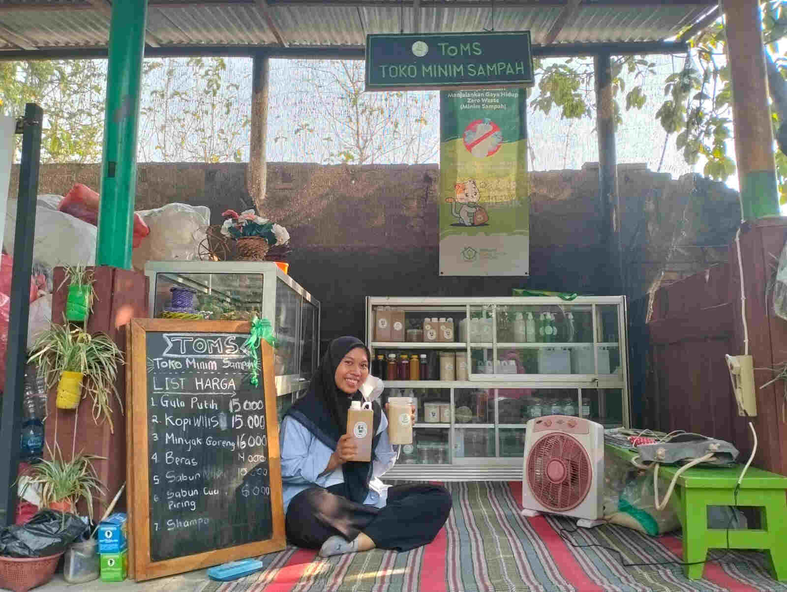 Beli Bahan Pokok Tanpa Uang, ToMS Yayasan Hijau Daun Mandiri Siap Melayani